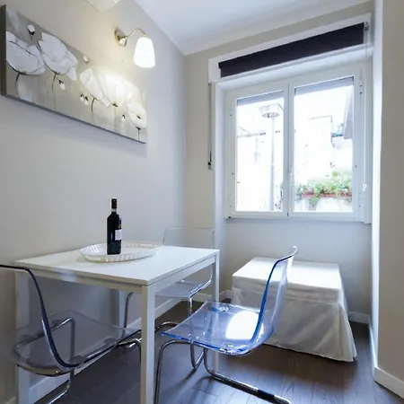 Roof Terrace Coppelle Pantheon Apartment *